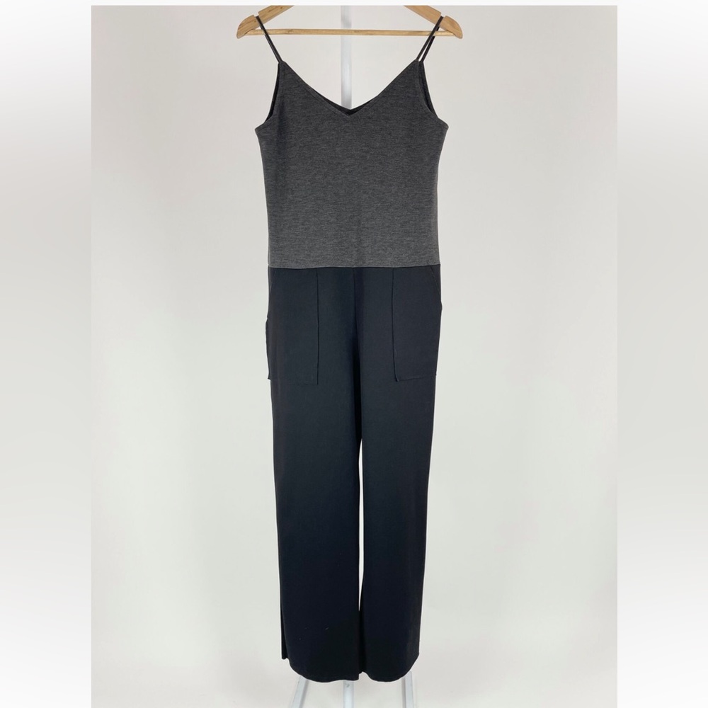 SACADA Gray and Black Sleeveless Jumpsuit